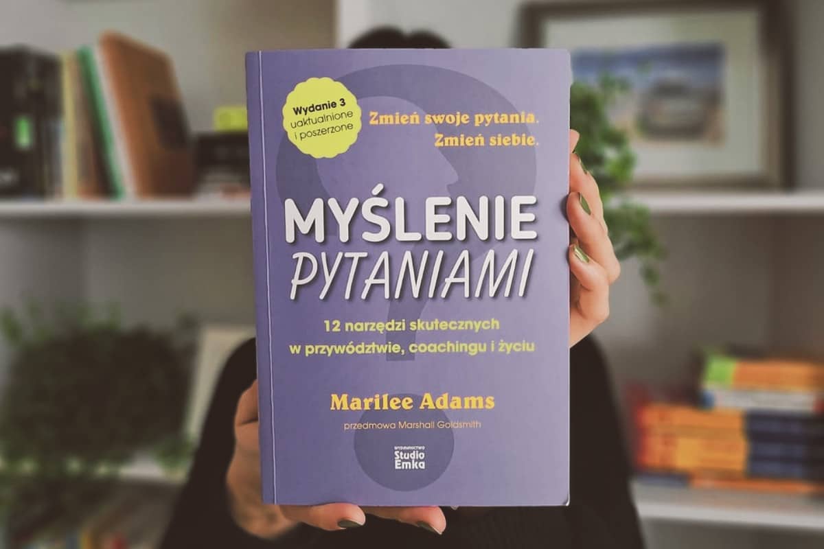 Książka Myślenie pytaniami napisana przez Dr Marilee Adams